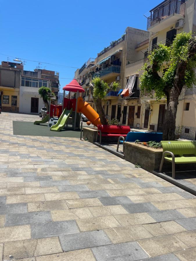 Casa XXI Aprile Apartman Isola delle Femmine Kültér fotó